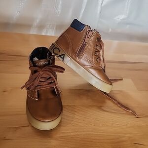 Nautica Chukka Brown Lace Up Boots Shoes Toddler Boys Size 9 Zipper Spellout